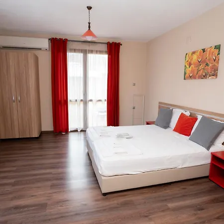 Traikovi 4* Петрич