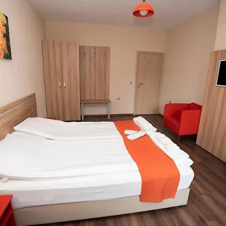 Traikovi Къща за гости 4*